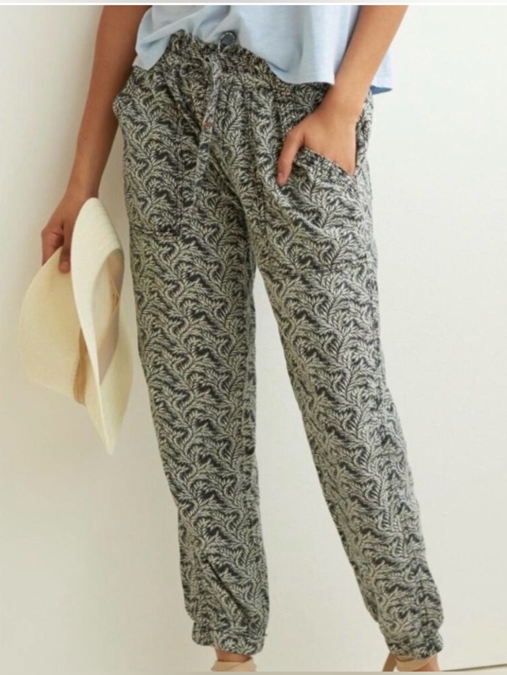 Anthropologie Rhys Utility Joggers - Gray Paisley Print XS 🌴✨